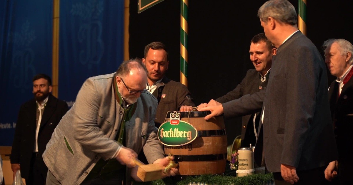 Er Ffnung Maidult Besuch S Der Niederbayern Tv Passau